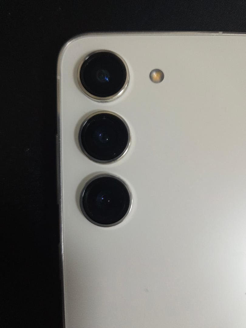 Galaxy S23 (SCG19) 256GB (バッテリー良好)