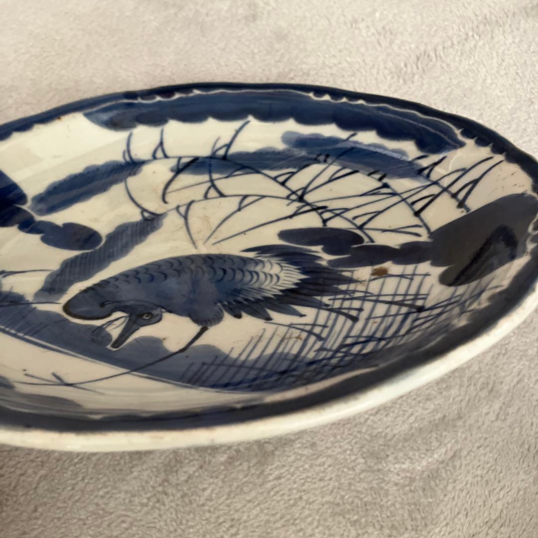 R★昔の大皿　古伊万里　鷺　直径22.7高さ3 青と白のコントラストが素敵です