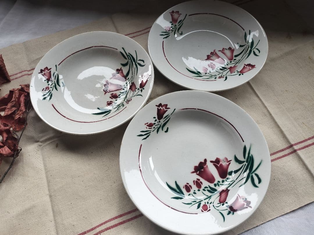 アンティーク　フランス　サンタマン　　赤い花　陶磁　深皿　美品　３枚セット