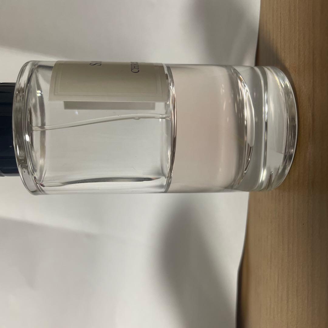 クリスチャンディオール　サクラ香水　オードゥ　パルファン
