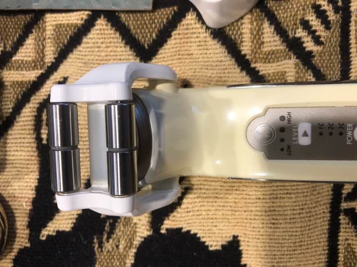 ナリス メガビューティーLED