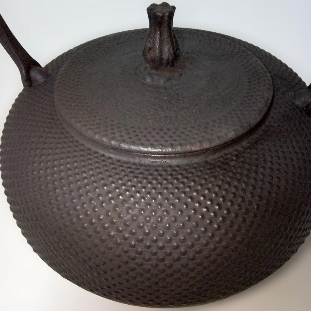 南部鉄瓶あられ紋様